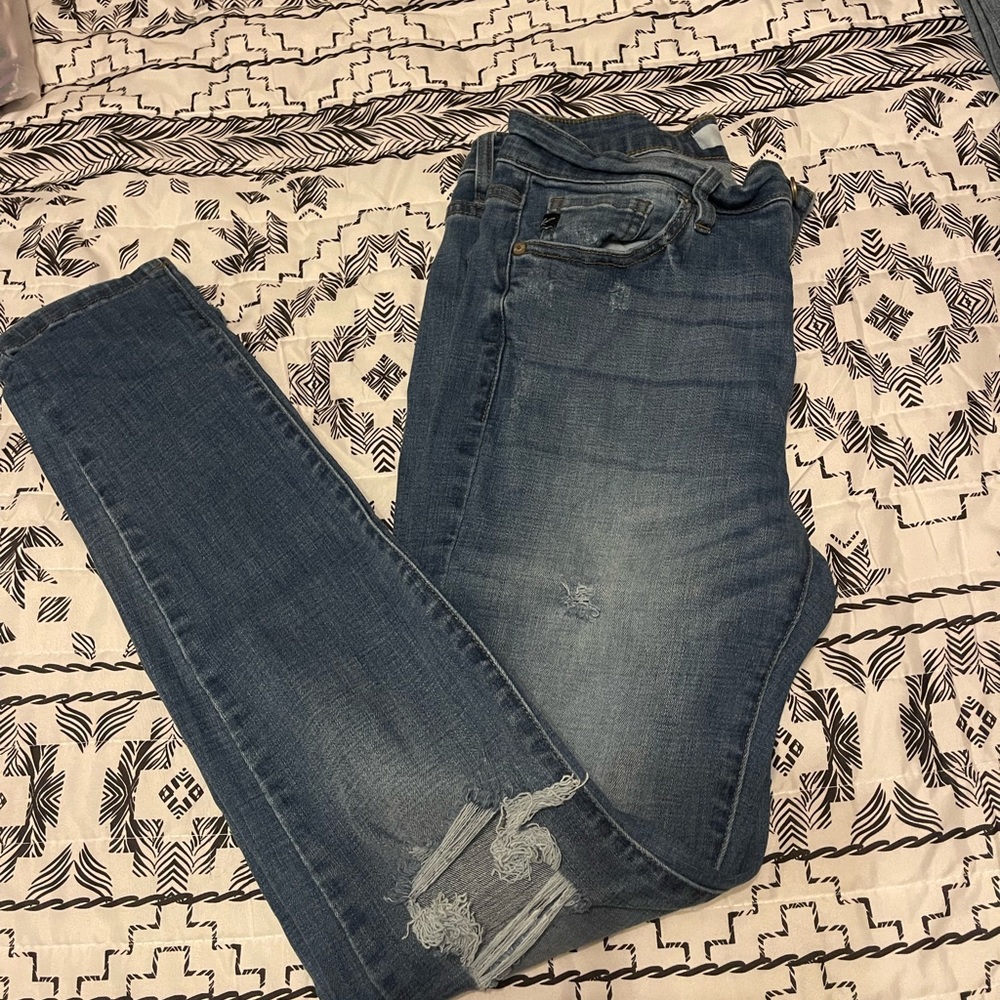 Kancan jeans- women’s skinny jeans, size 9, EUC